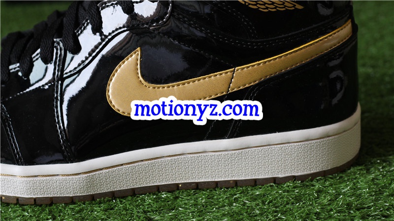 Authentic Air Jordan 1 Black Metallic Gold